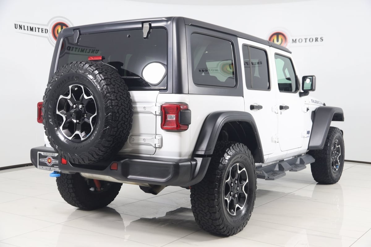 2021 Jeep Wrangler 4xe Unlimited Rubicon photo 3