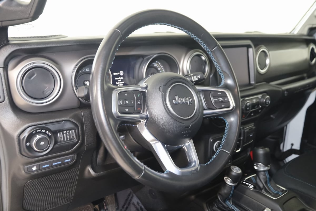 2021 Jeep Wrangler 4xe Unlimited Rubicon photo 6