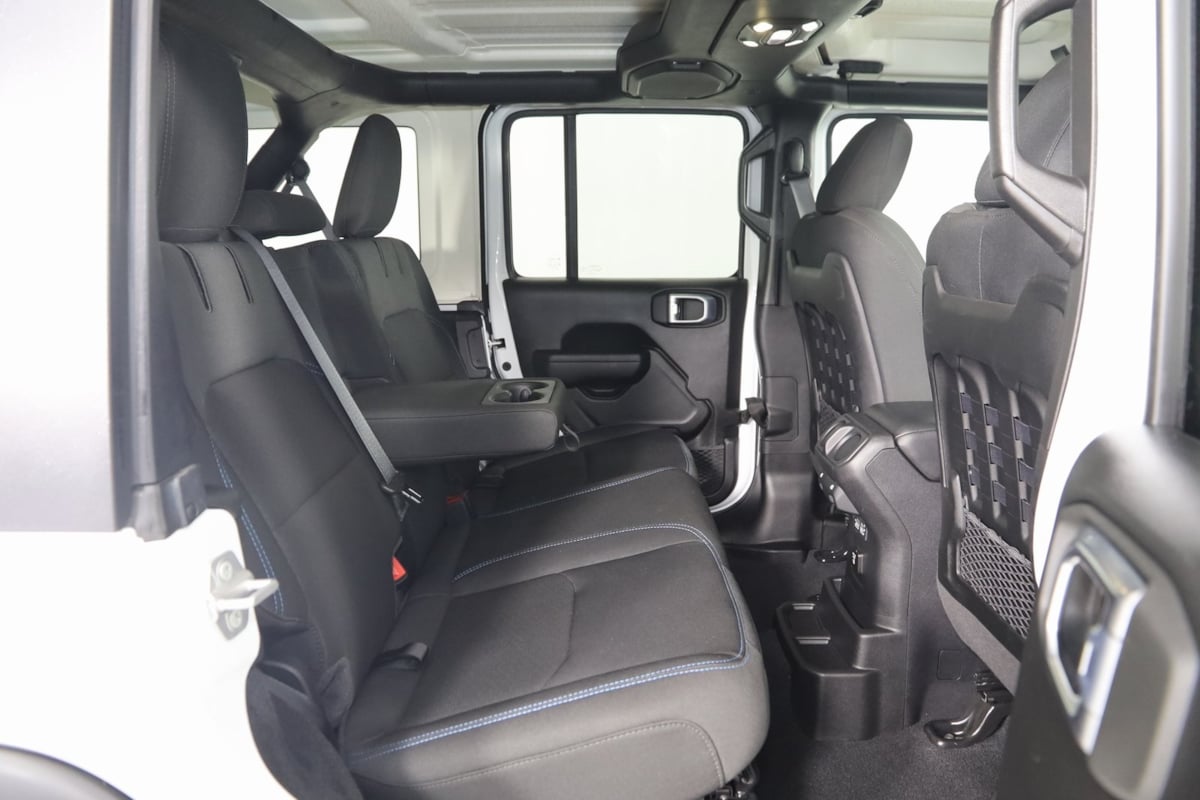 2021 Jeep Wrangler 4xe Unlimited Rubicon photo 11