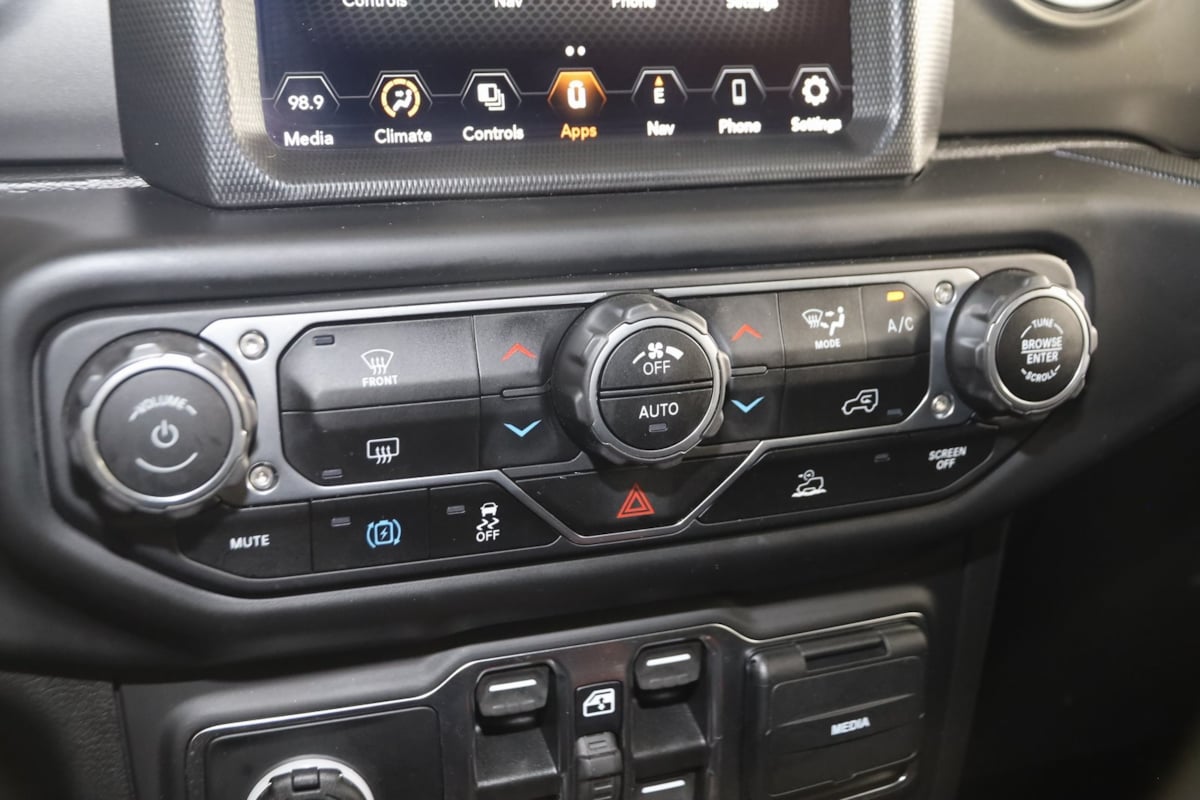 2021 Jeep Wrangler 4xe Unlimited Rubicon photo 26