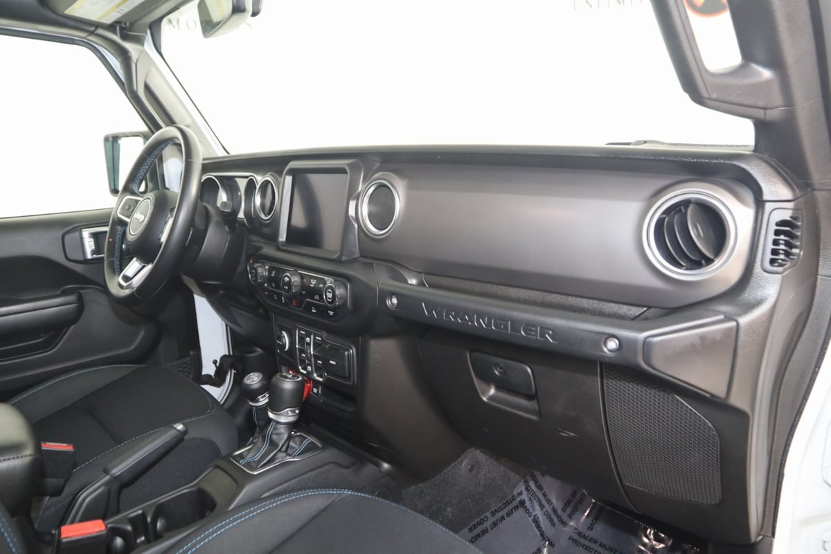 2021 Jeep Wrangler 4xe Unlimited Rubicon photo 40