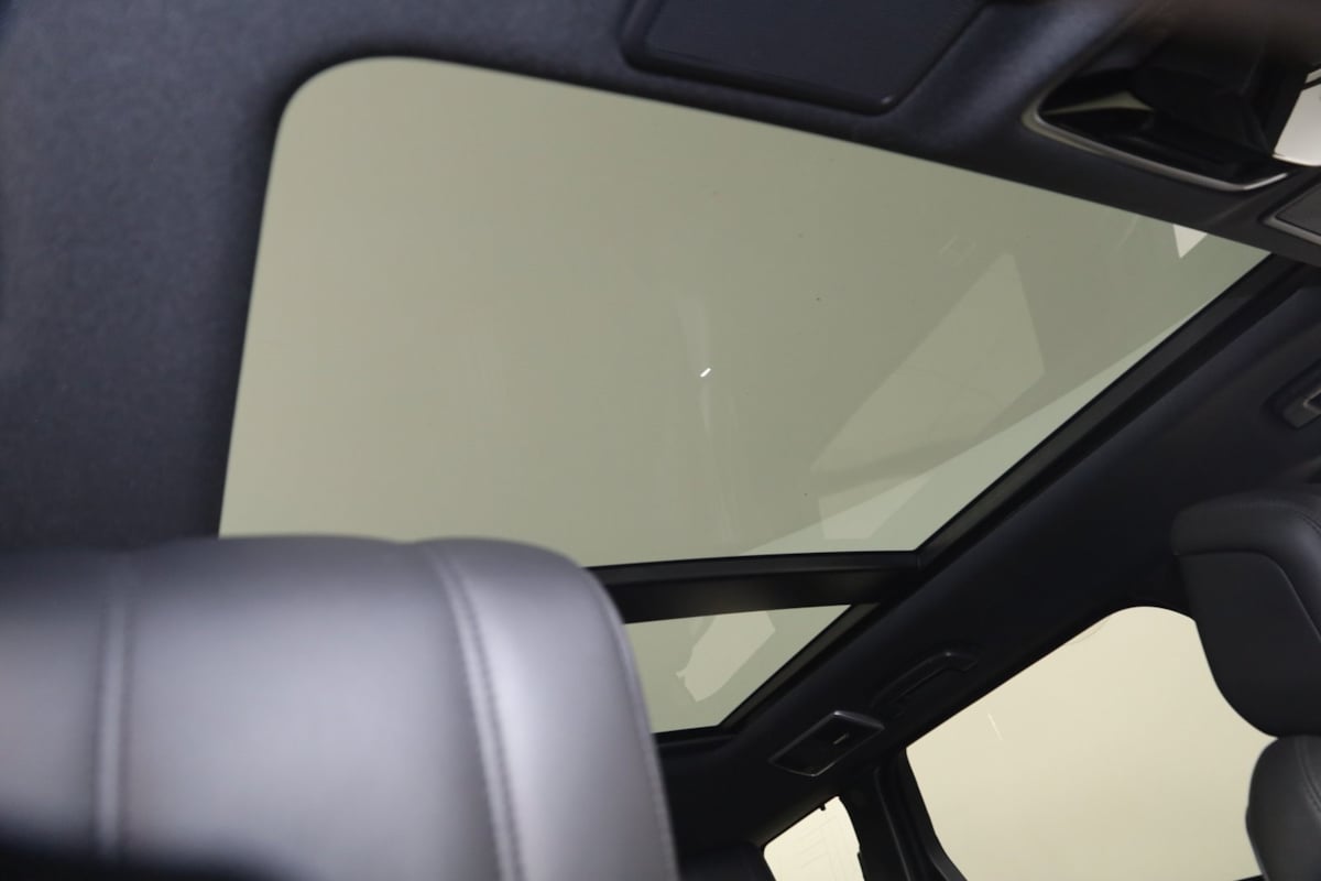 2021 Land Rover Range Rover Sport HST photo 10