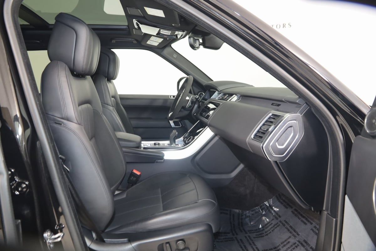 2021 Land Rover Range Rover Sport HST photo 12