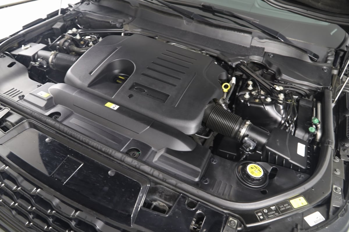 2021 Land Rover Range Rover Sport HST photo 19