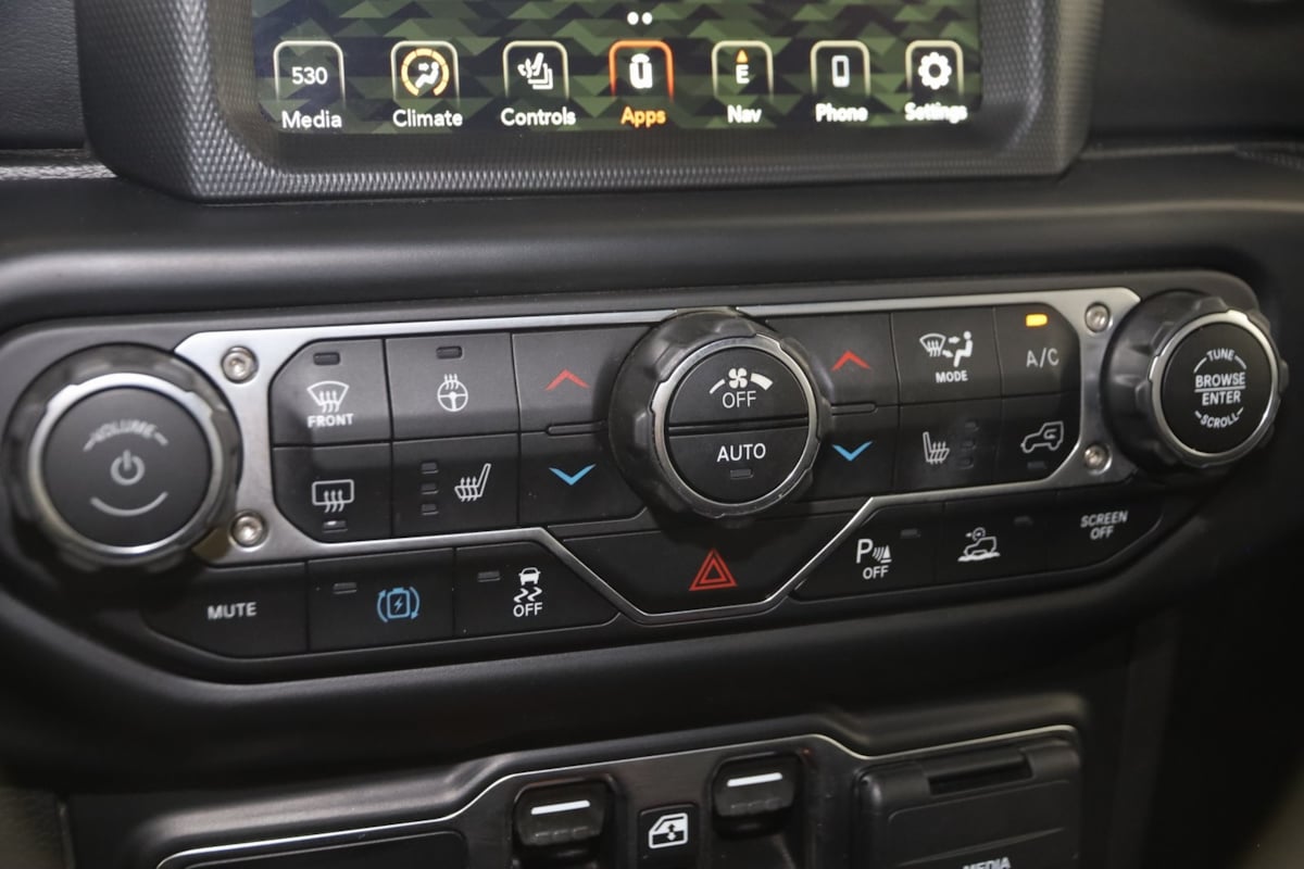 2022 Jeep Wrangler 4xe Unlimited Rubicon photo 30