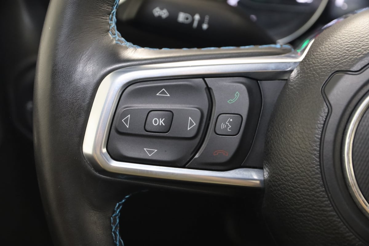 2022 Jeep Wrangler 4xe Unlimited Rubicon photo 37