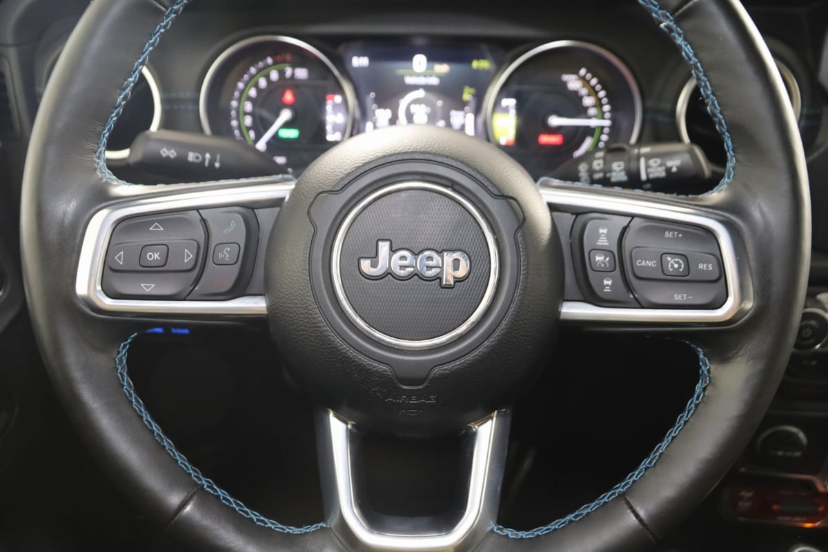 2022 Jeep Wrangler 4xe Unlimited Rubicon photo 39