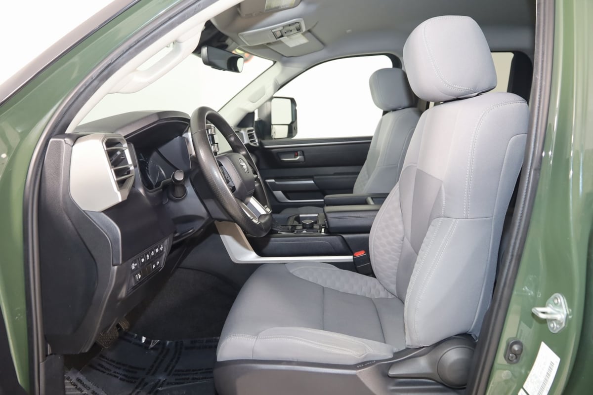 2022 Toyota Tundra SR5 photo 10