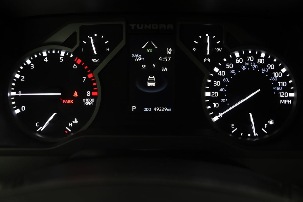 2022 Toyota Tundra SR5 photo 14