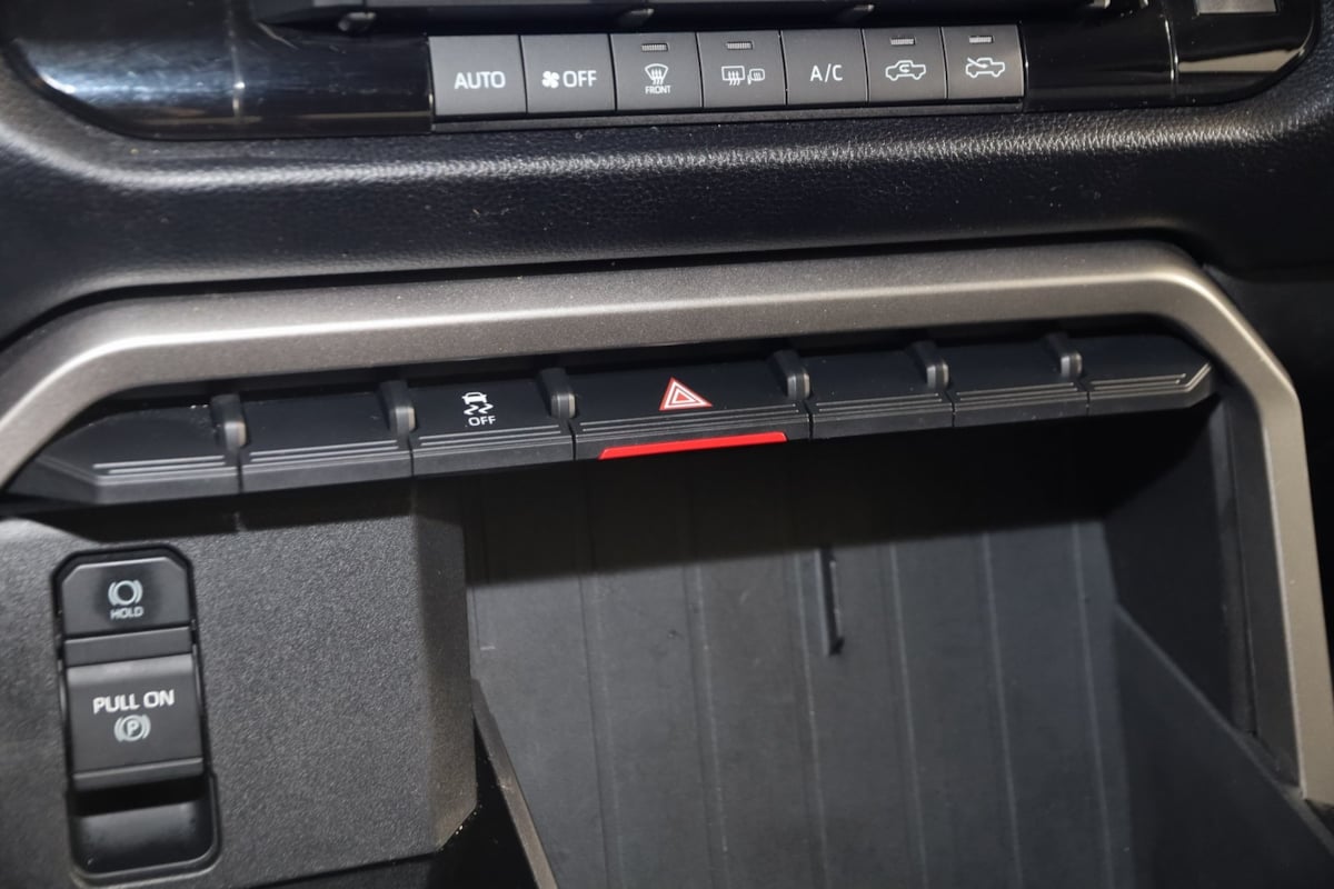 2022 Toyota Tundra SR5 photo 24