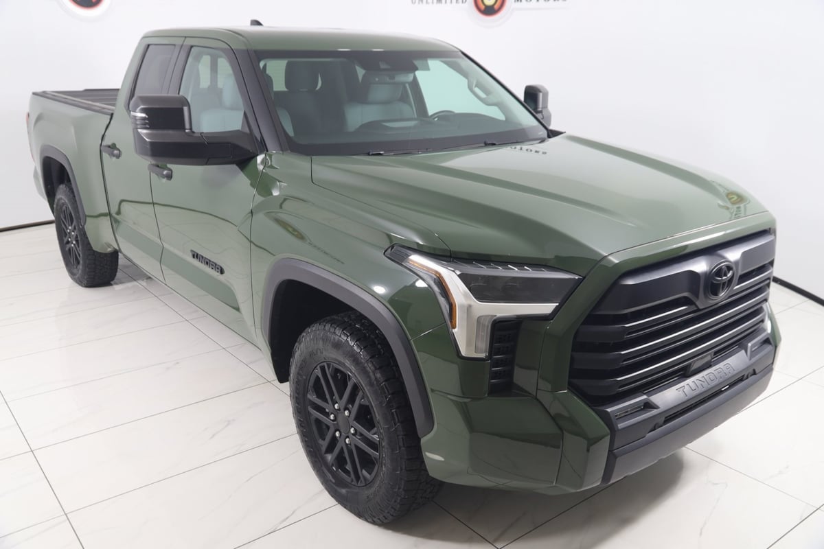 2022 Toyota Tundra SR5 photo 40