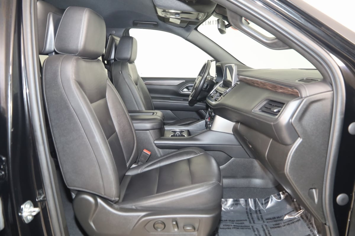 2021 Chevrolet Suburban Z71 photo 11