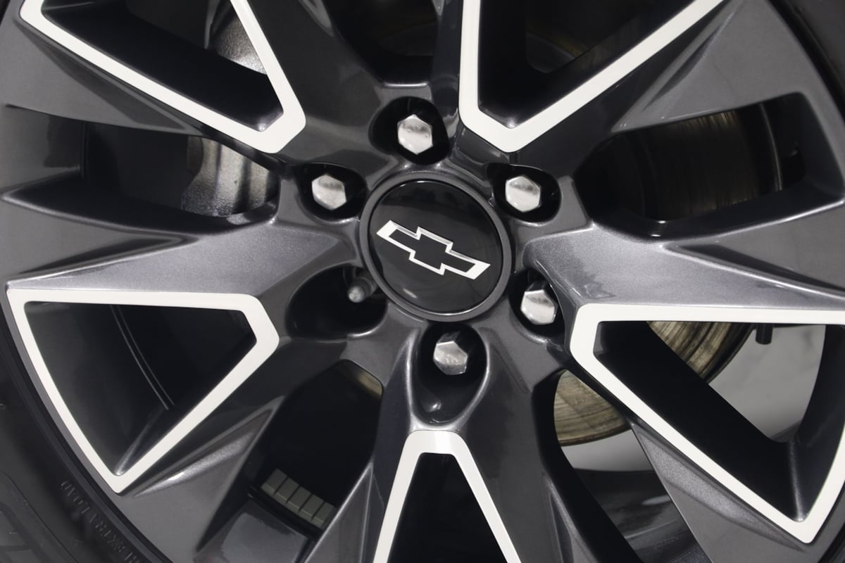 2021 Chevrolet Suburban Z71 photo 16