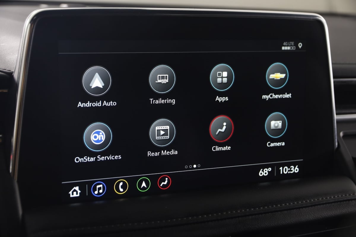 2021 Chevrolet Suburban Z71 photo 32