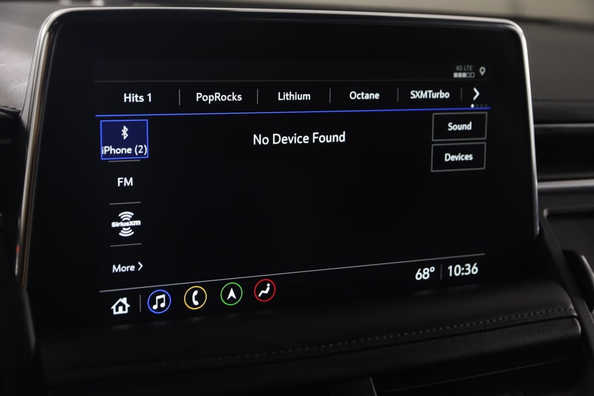 2021 Chevrolet Suburban Z71 photo 34