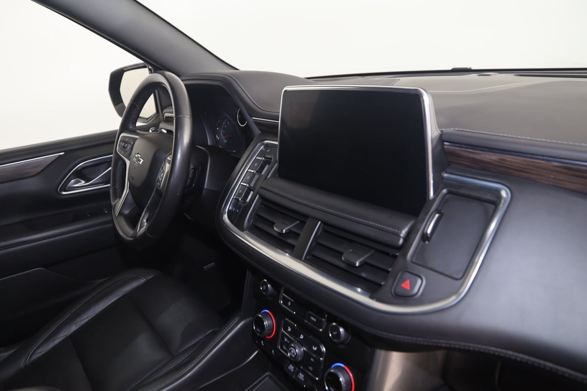 2021 Chevrolet Suburban Z71 photo 43