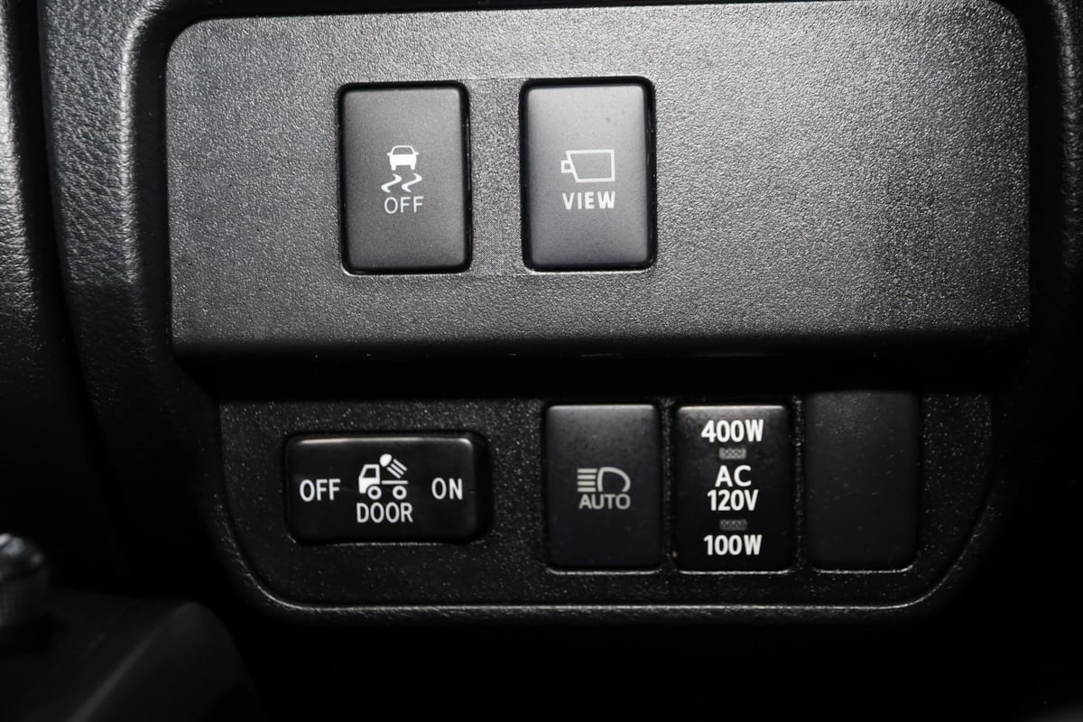 2021 Toyota Tacoma TRD Sport photo 18