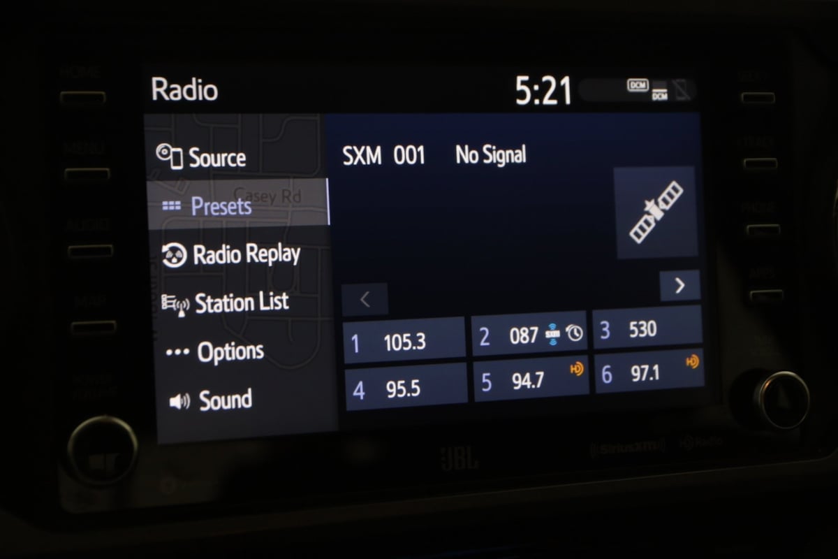2021 Toyota Tacoma TRD Sport photo 21