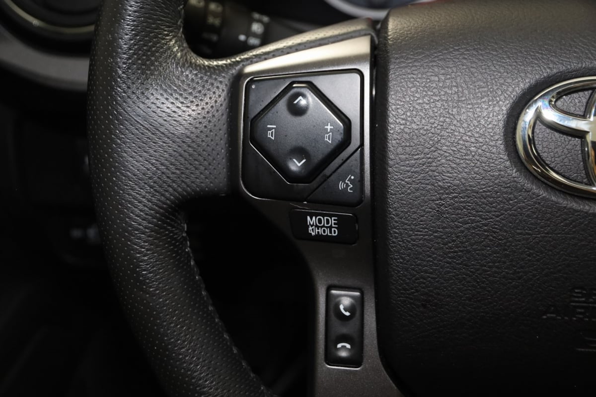 2021 Toyota Tacoma TRD Sport photo 22