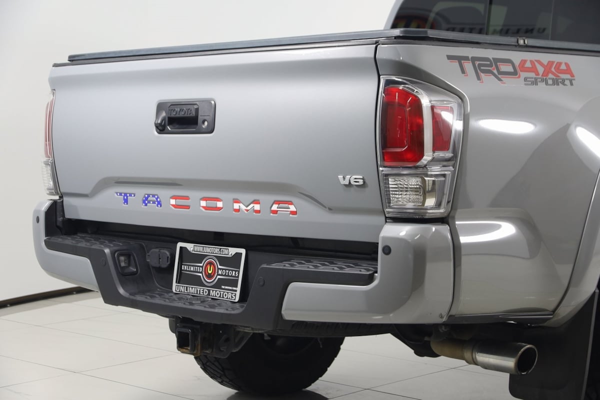2021 Toyota Tacoma TRD Sport photo 30