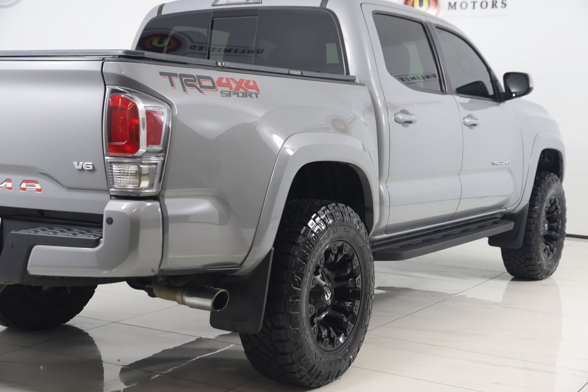 2021 Toyota Tacoma TRD Sport photo 31