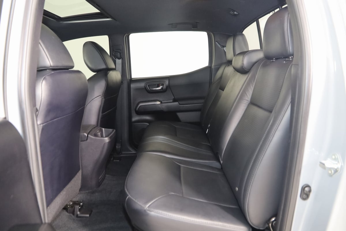 2021 Toyota Tacoma TRD Sport photo 36