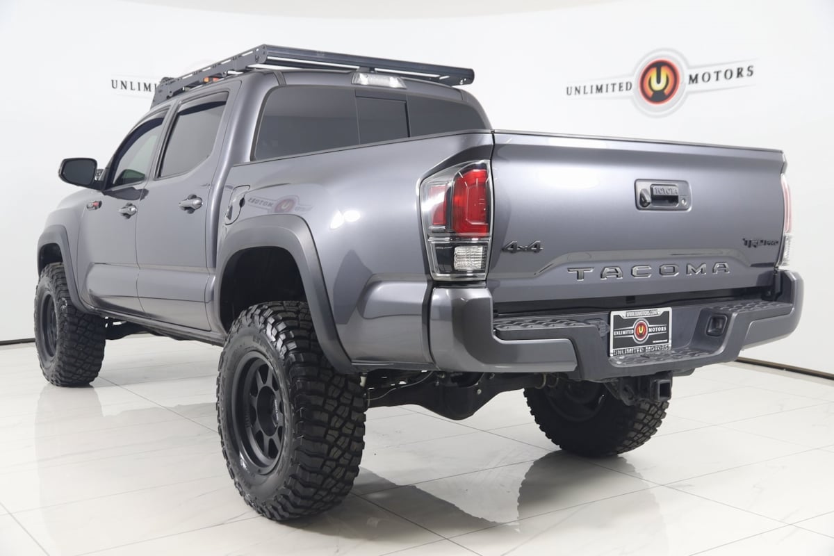 2021 Toyota Tacoma TRD Pro photo 5