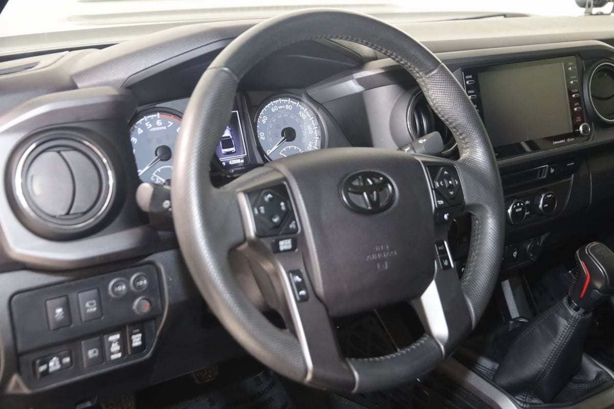 2021 Toyota Tacoma TRD Pro photo 7