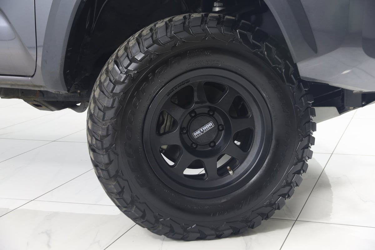 2021 Toyota Tacoma TRD Pro photo 16