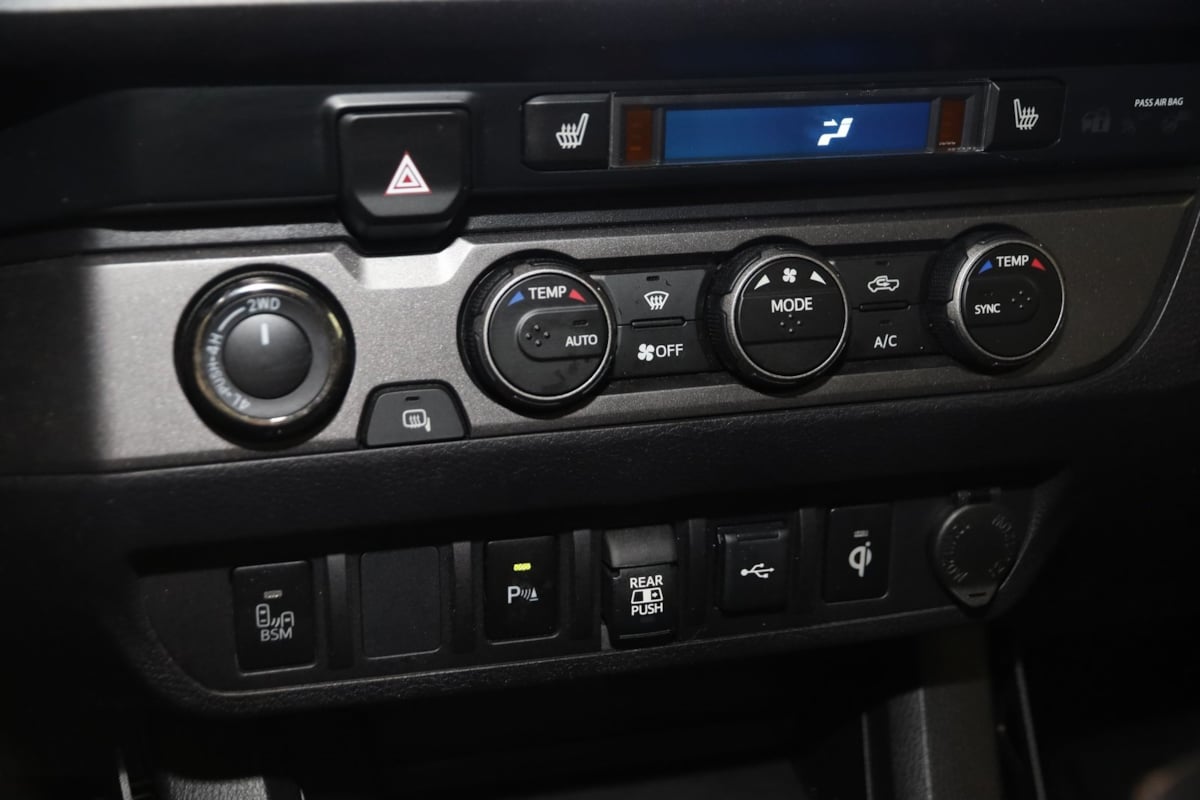 2021 Toyota Tacoma TRD Pro photo 28