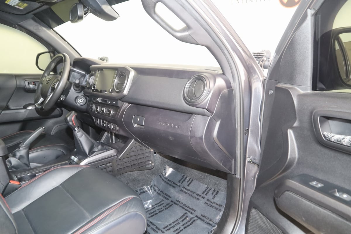 2021 Toyota Tacoma TRD Pro photo 40