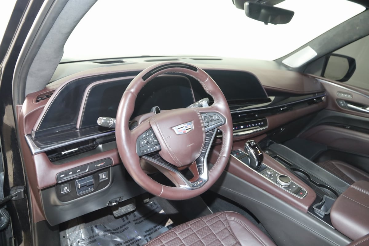 2024 Cadillac Escalade V-Series photo 29
