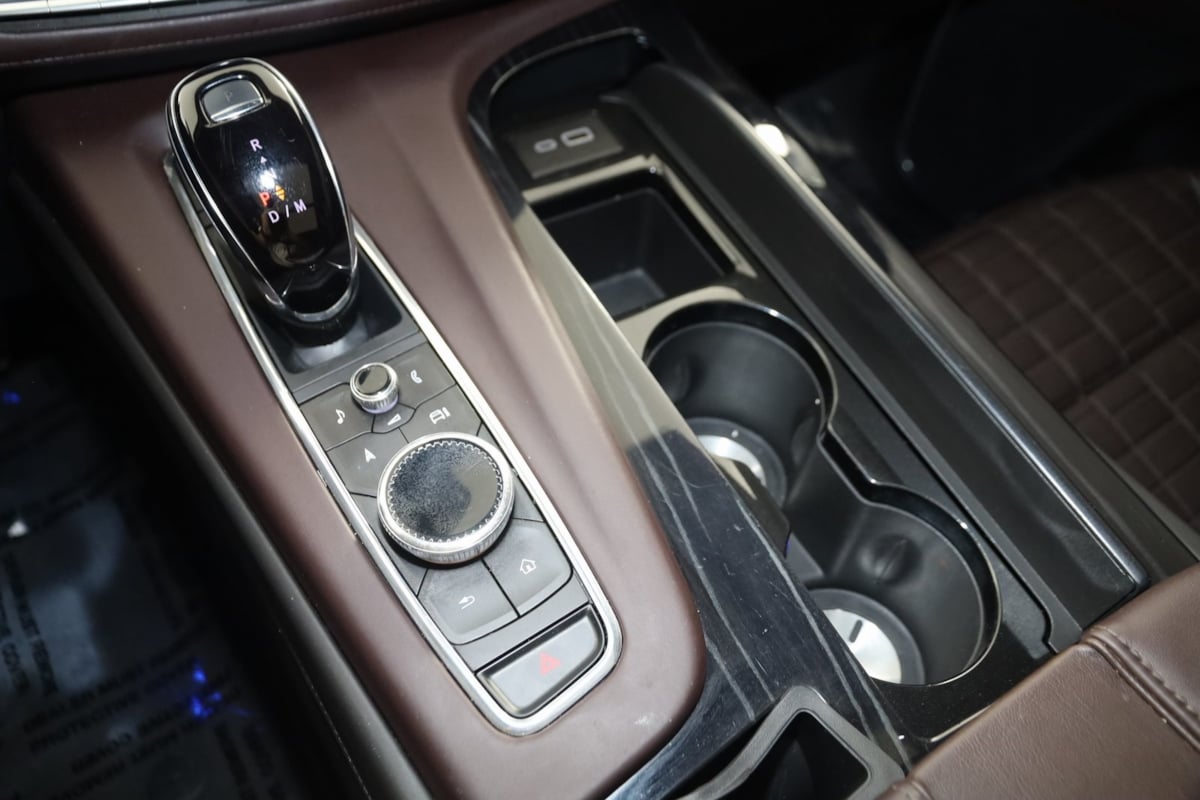 2024 Cadillac Escalade V-Series photo 32