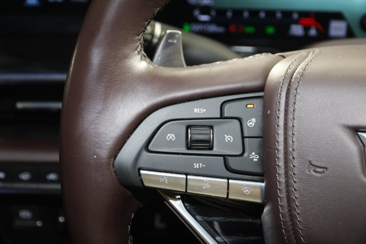 2024 Cadillac Escalade V-Series photo 40