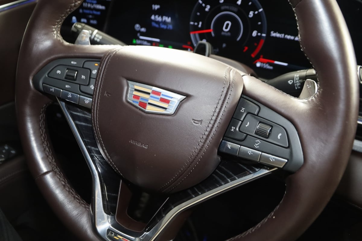 2024 Cadillac Escalade V-Series photo 44