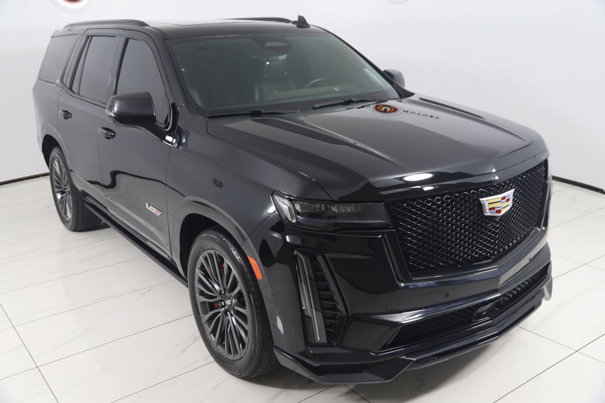 2024 Cadillac Escalade V-Series photo 48