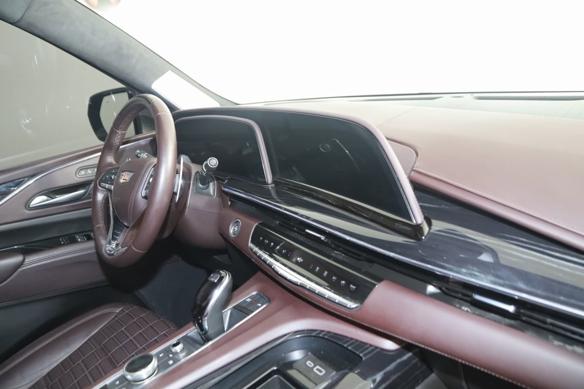 2024 Cadillac Escalade V-Series photo 50