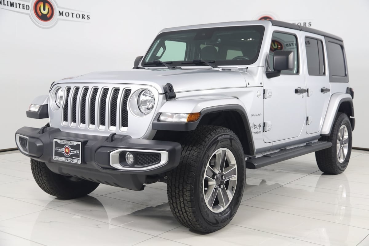 2022 Jeep Wrangler Unlimited Sahara photo 5