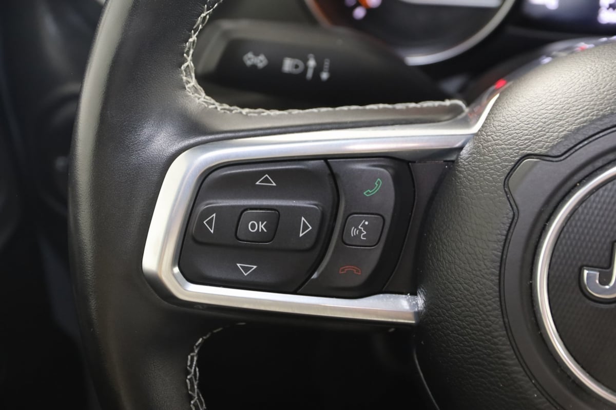 2022 Jeep Wrangler Unlimited Sahara photo 33