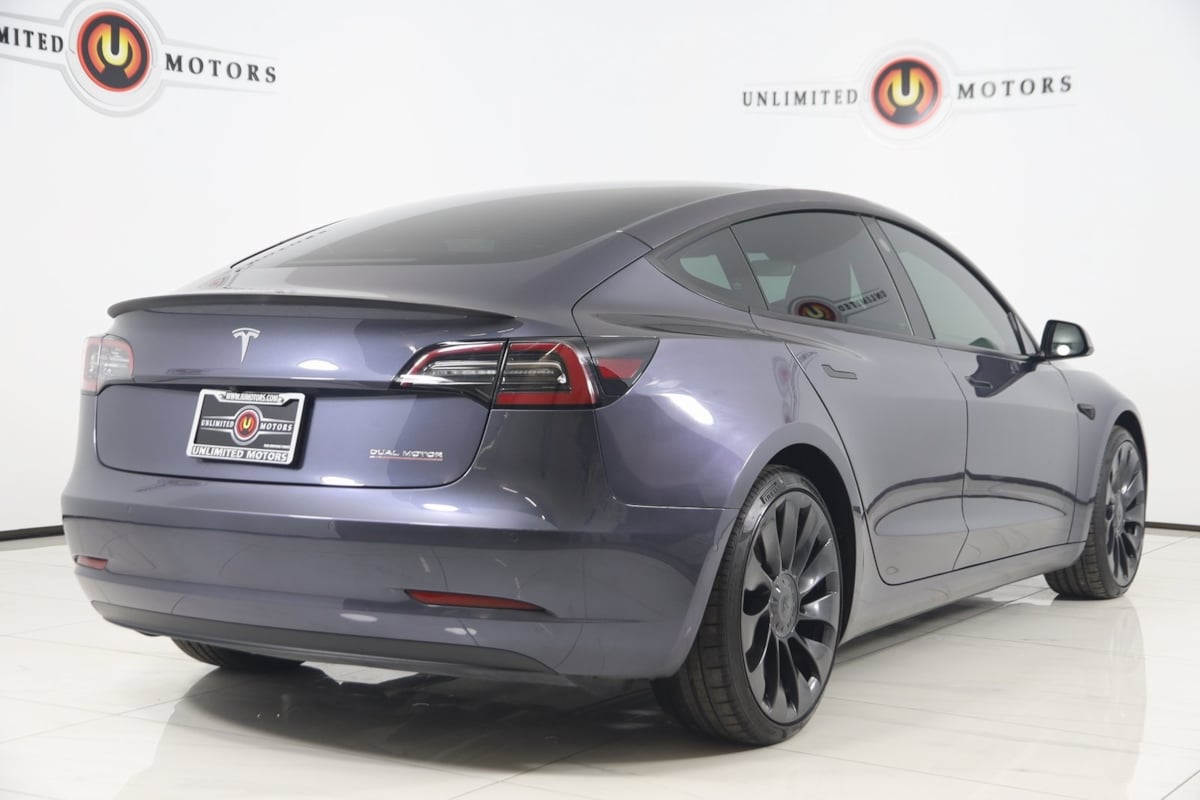 2022 Tesla Model 3 Performance photo 3
