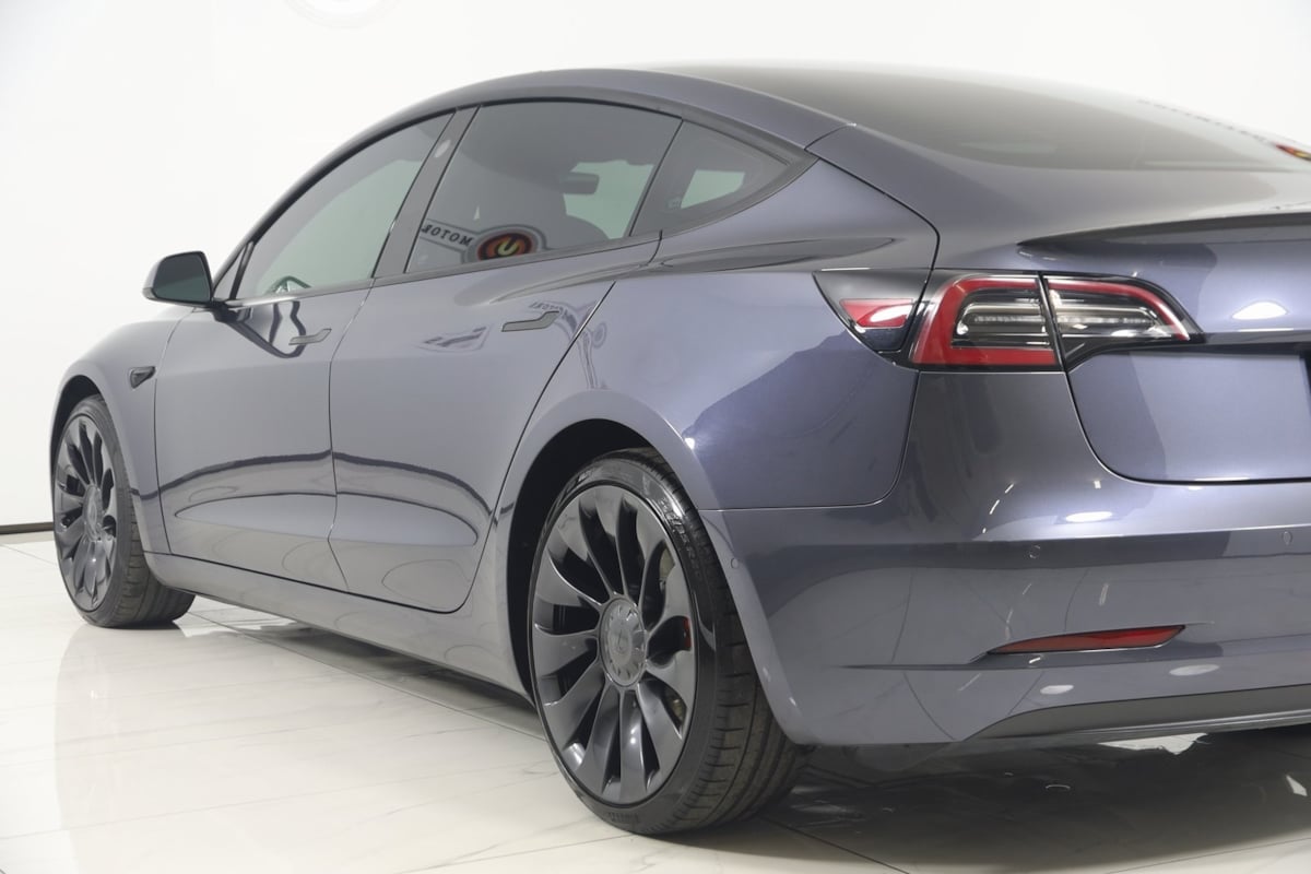 2022 Tesla Model 3 Performance photo 21