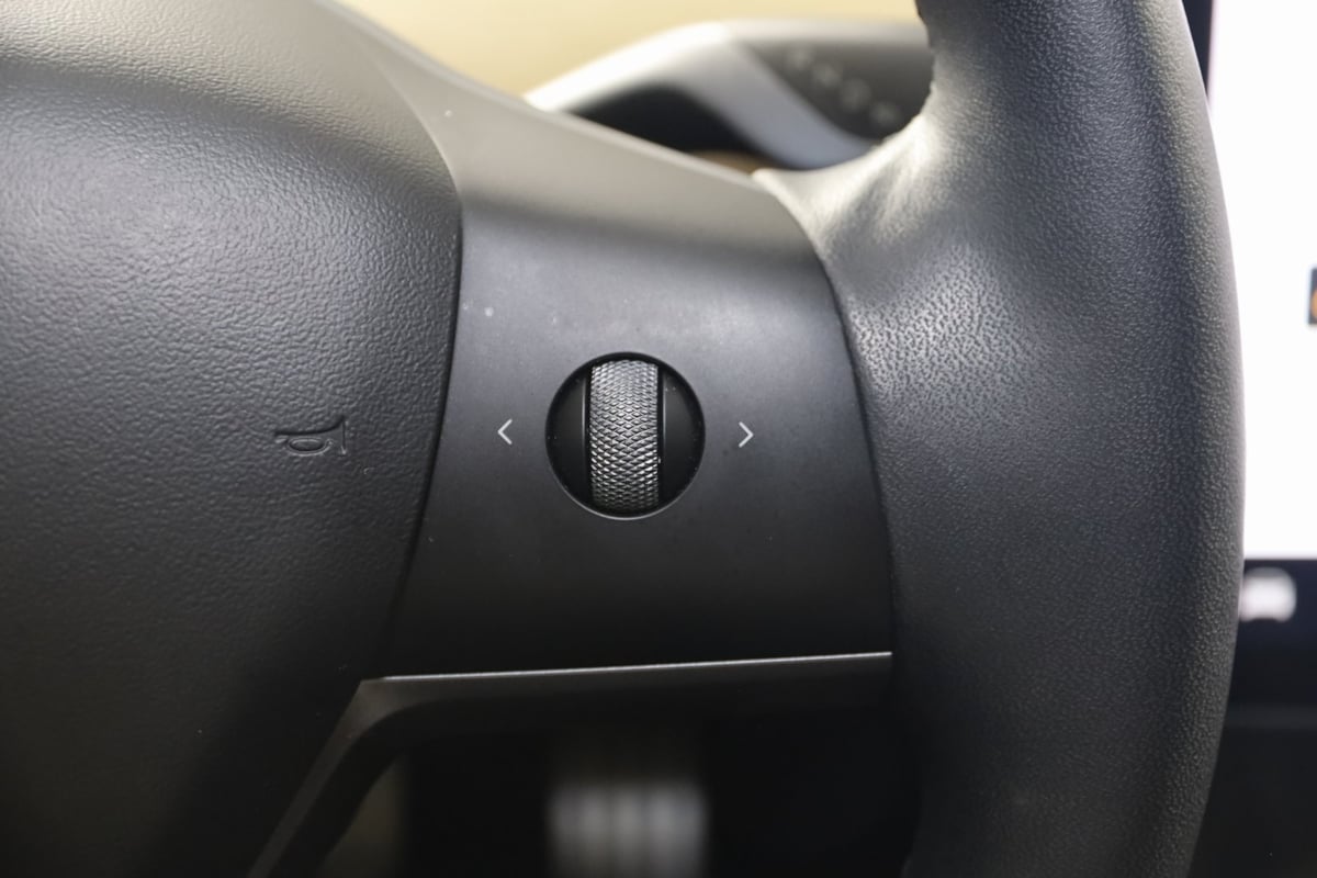 2022 Tesla Model 3 Performance photo 32
