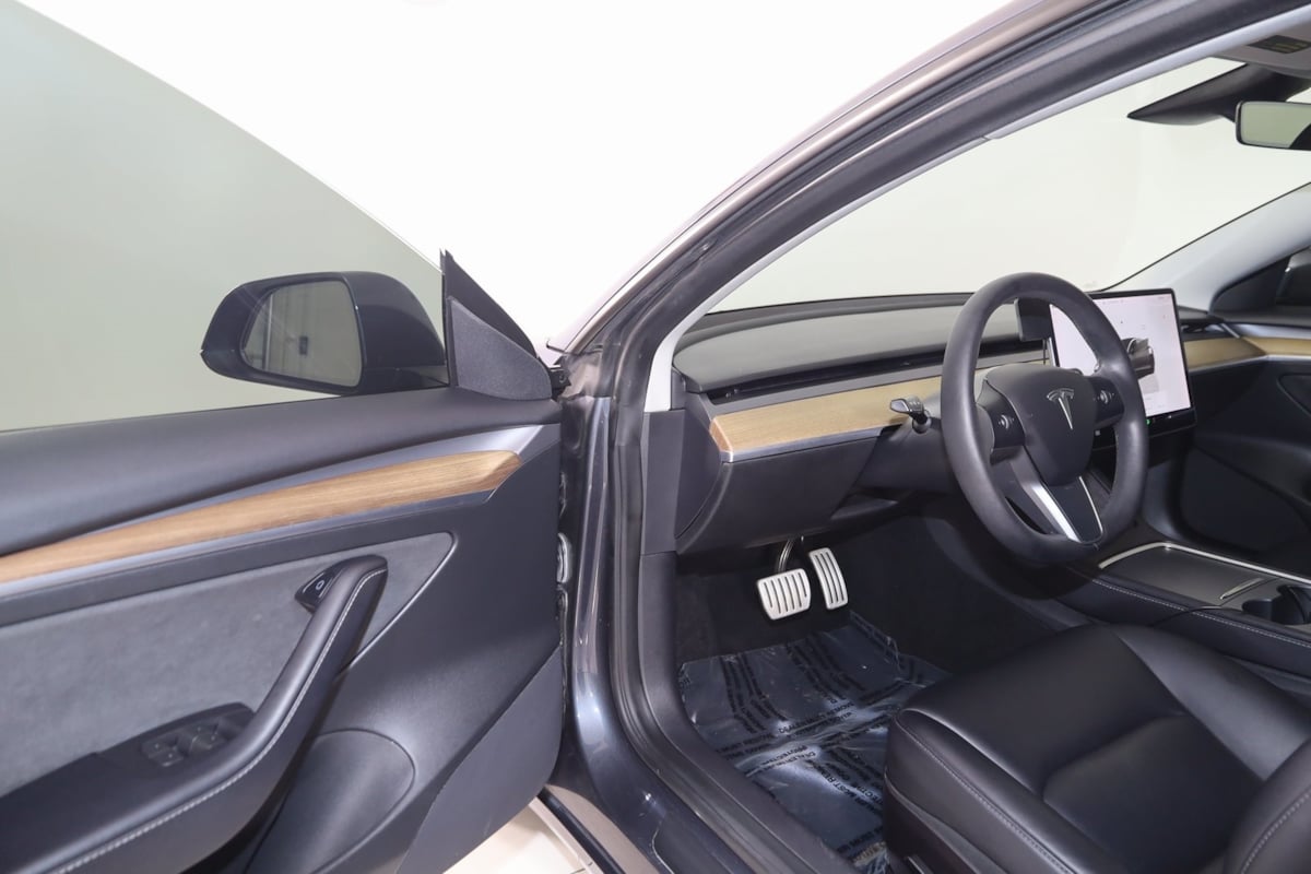 2022 Tesla Model 3 Performance photo 46
