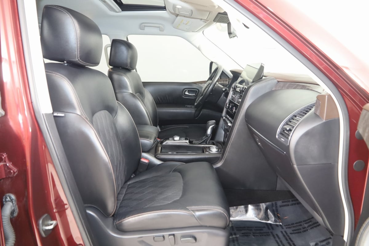 2023 Nissan Armada Platinum photo 11