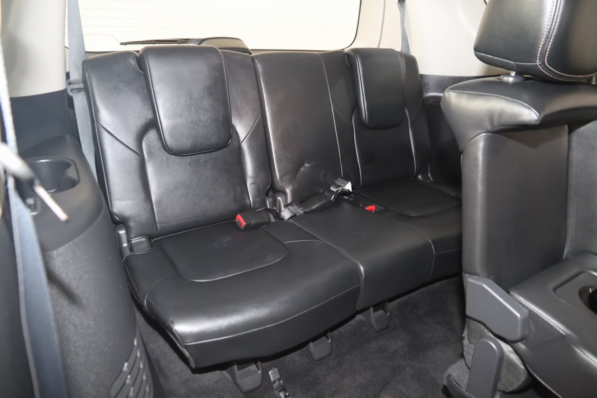 2023 Nissan Armada Platinum photo 14