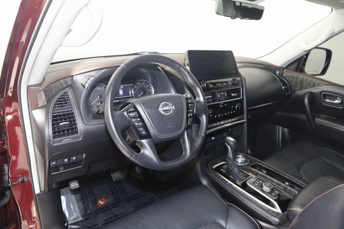 2023 Nissan Armada Platinum photo 27