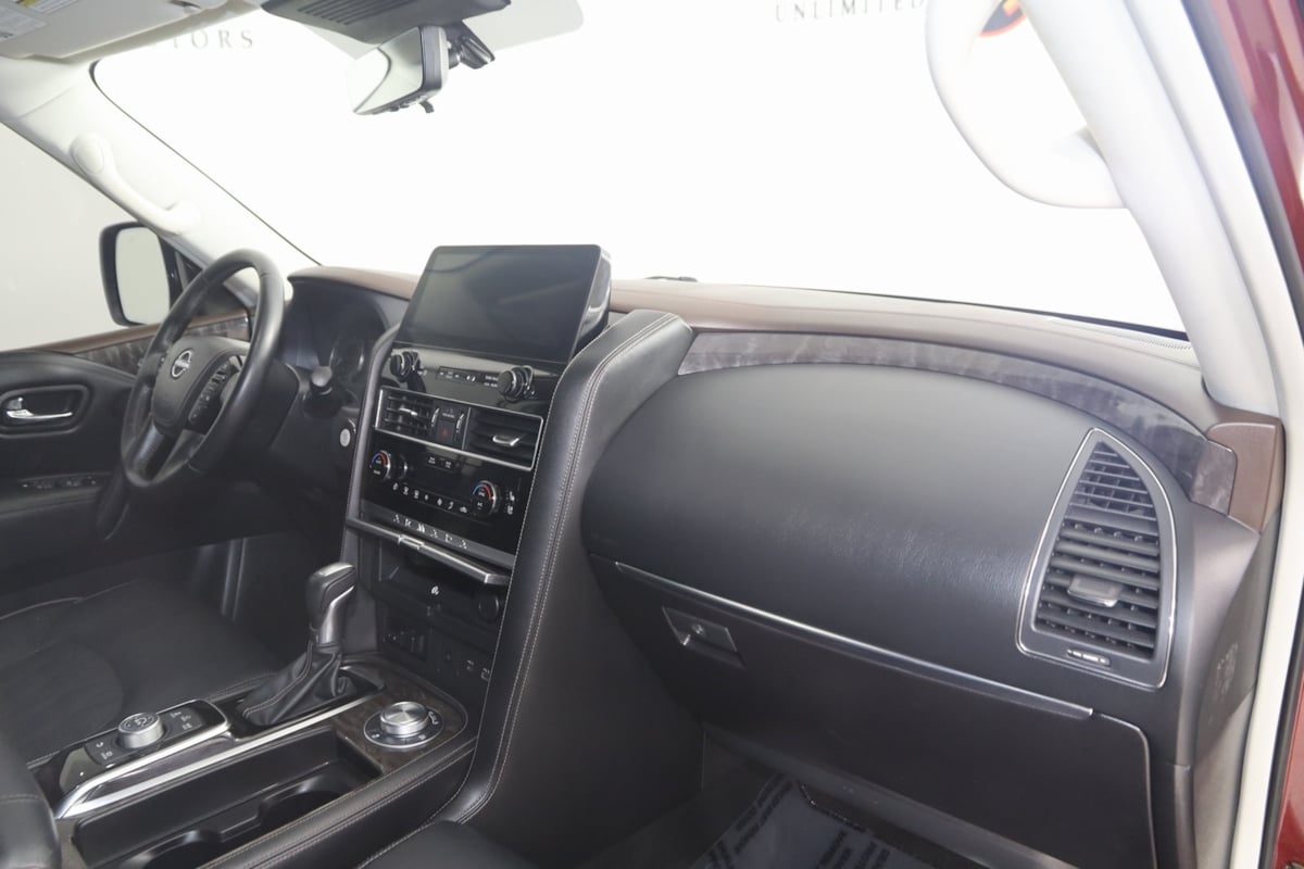 2023 Nissan Armada Platinum photo 46