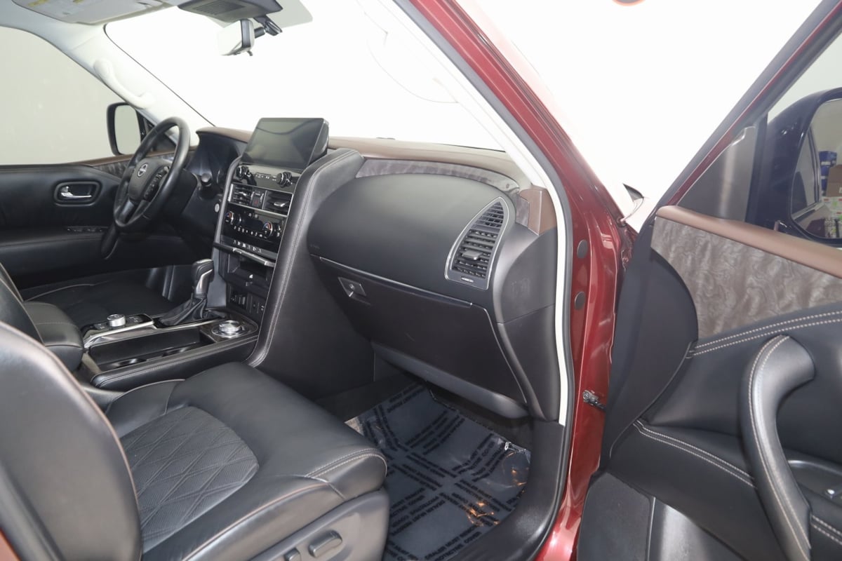 2023 Nissan Armada Platinum photo 47