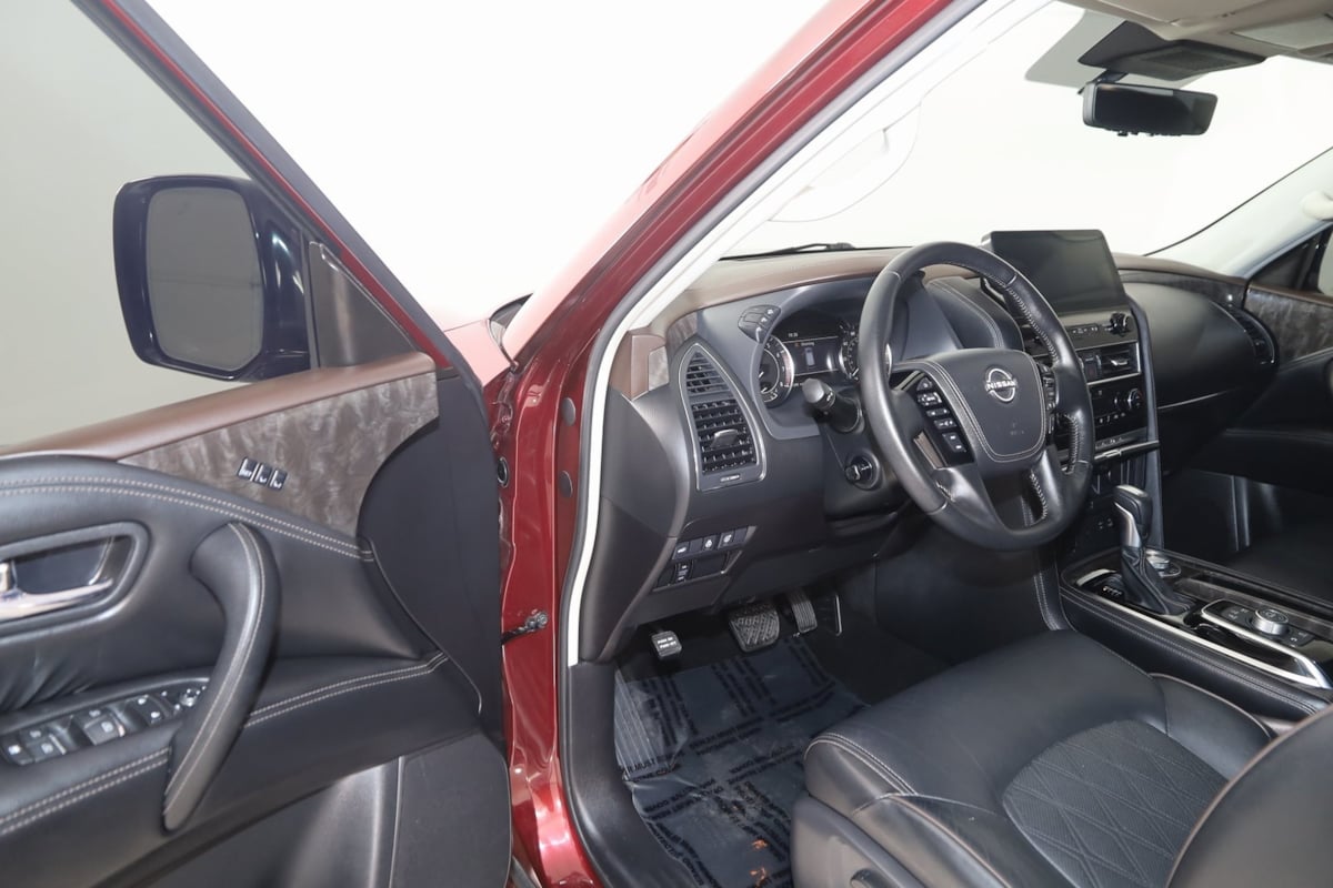 2023 Nissan Armada Platinum photo 51