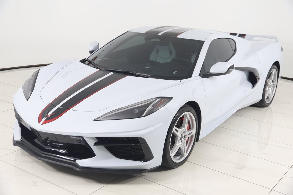 2024 Chevrolet Corvette 2LT photo 21